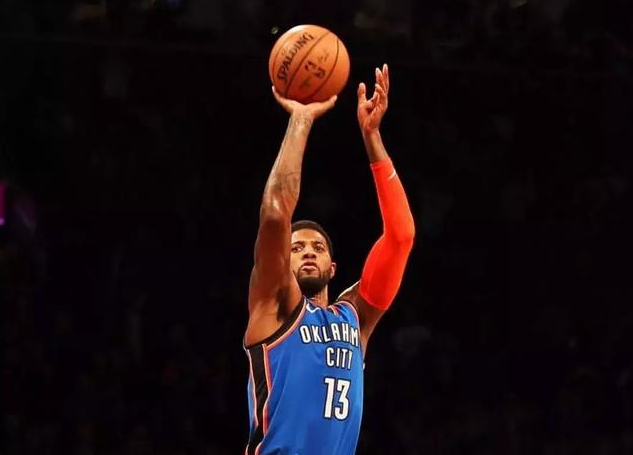  雷霆双少合砍八十五分擒老鹰  